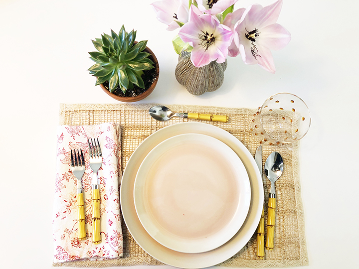 Table setting for dinner with pink plates